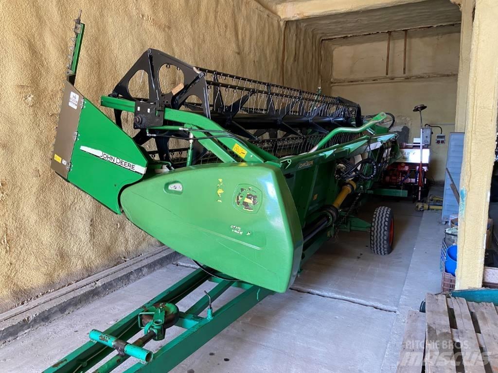 John Deere T 660 Combine harvesters
