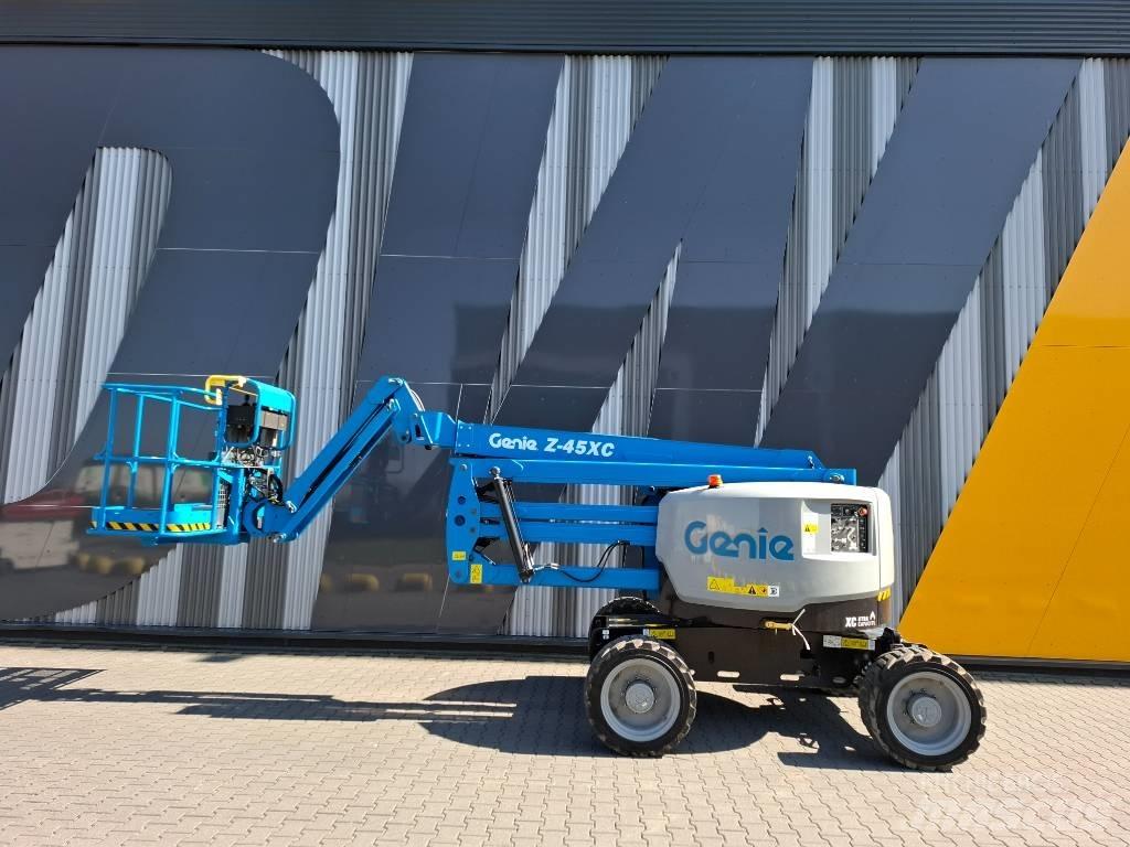 Genie Z 45 Articulated boom lifts