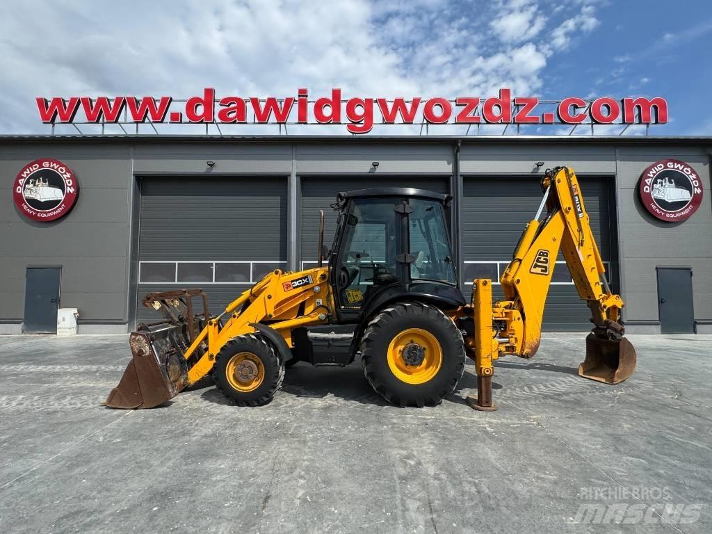 JCB 3 CX Backhoe