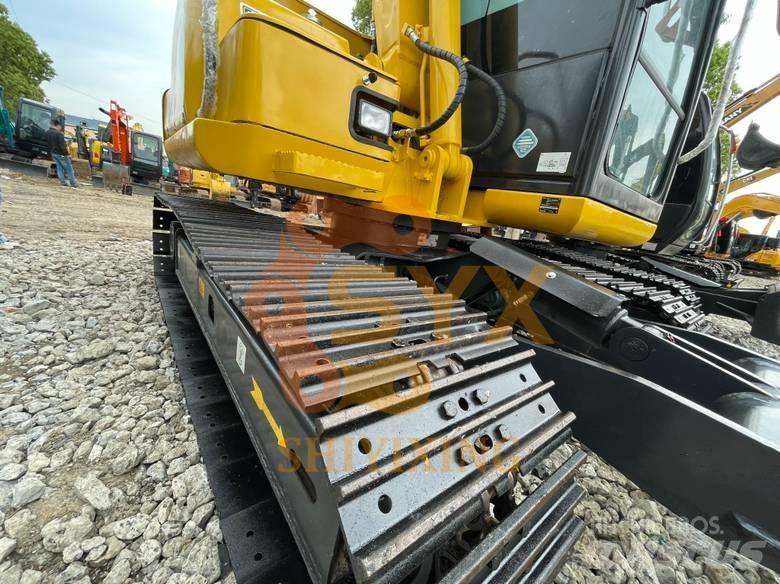 Komatsu PC 70 Mini excavators  7t - 12t