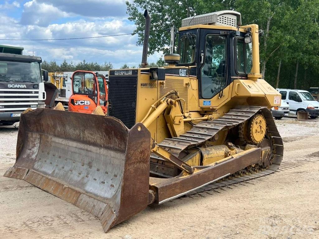 CAT D 6 M Crawler dozers