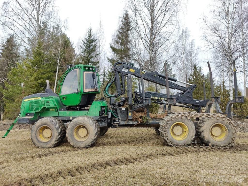 John Deere 1210 G Forwarders