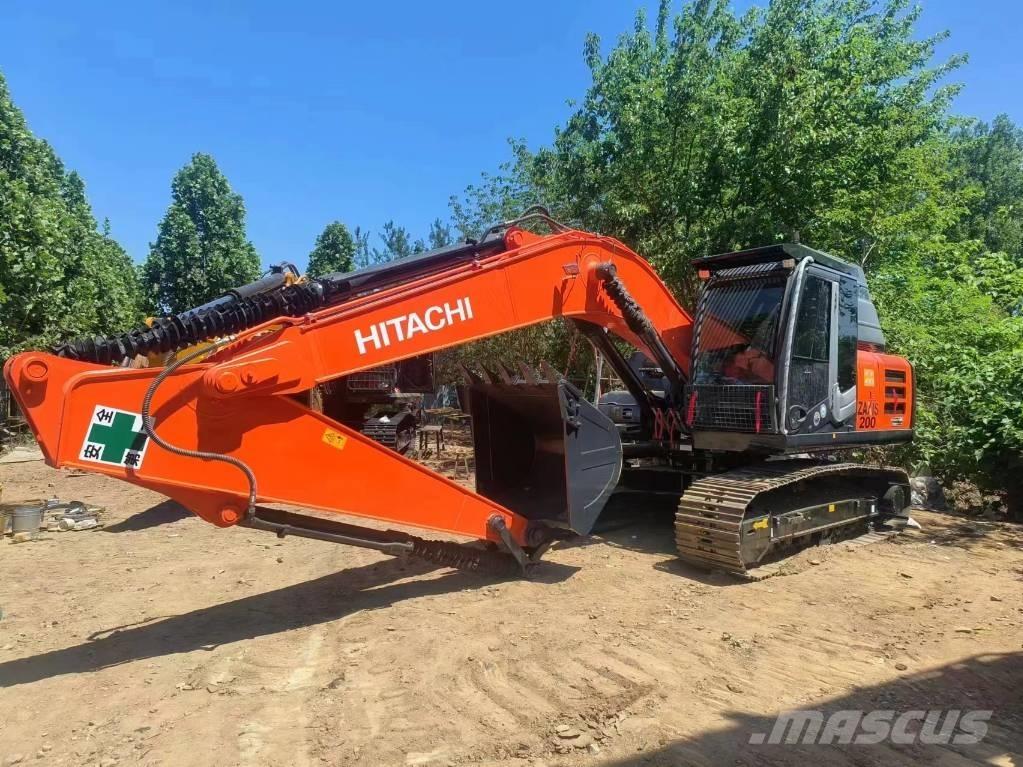 Hitachi EX200-3 Crawler excavators