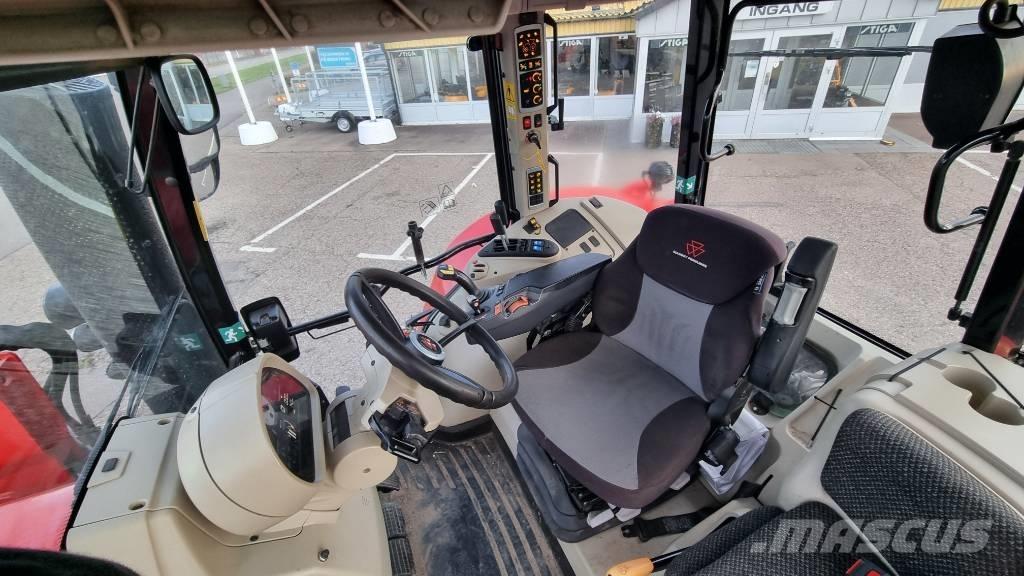 Massey Ferguson 7718 Tractors