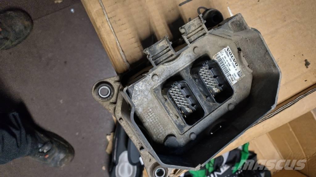 Volvo FCIOMM Electronics