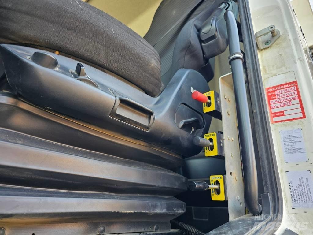 MAN 35.500 Tipper trucks