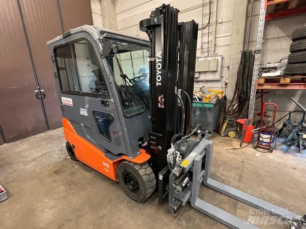 Toyota 8FBMT25 Electric forklift trucks