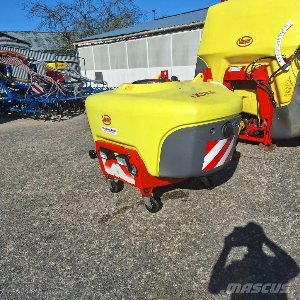 Vicon IXTER B 18 Mounted sprayers