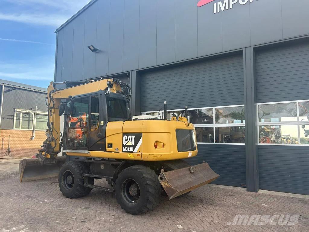 CAT M313D Wheeled excavators
