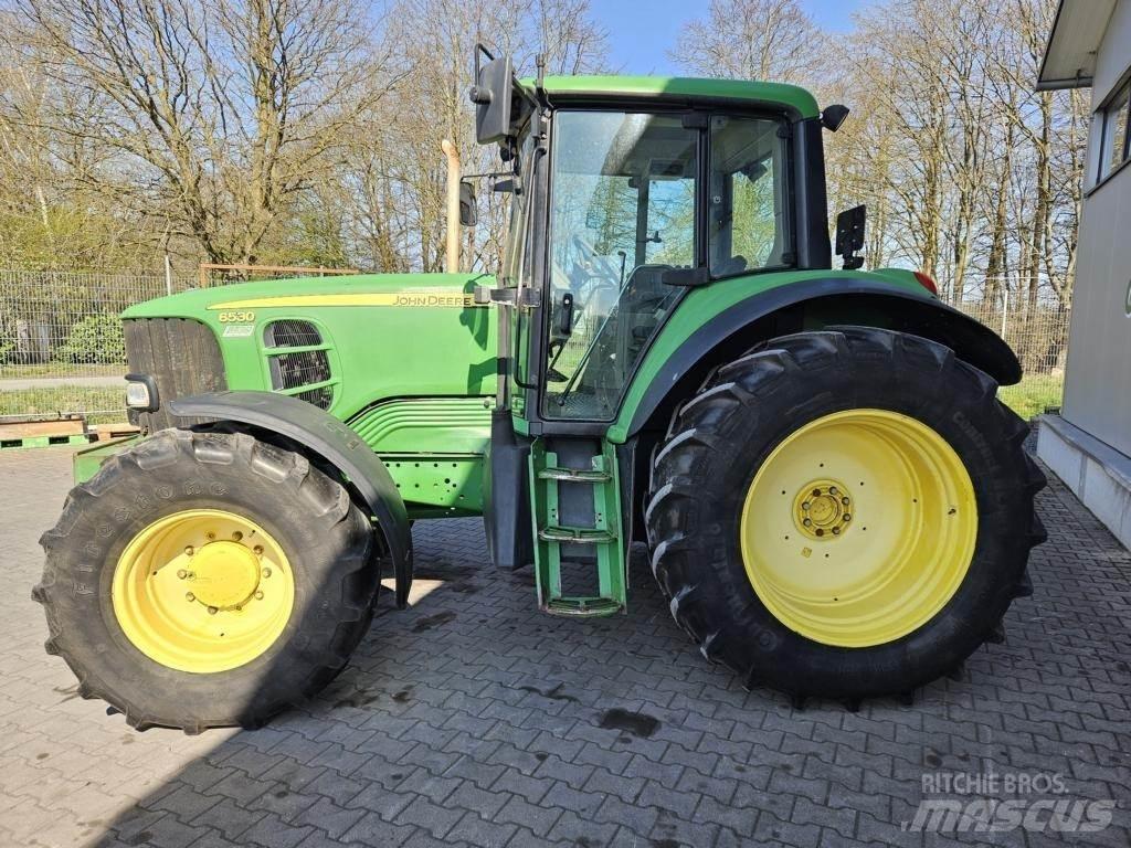 John Deere 6530 Tractors