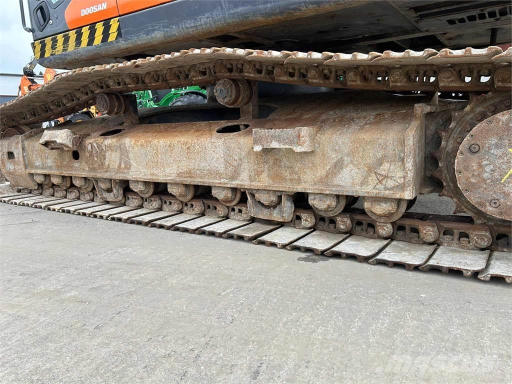 Doosan DX255LC-5 Crawler excavators