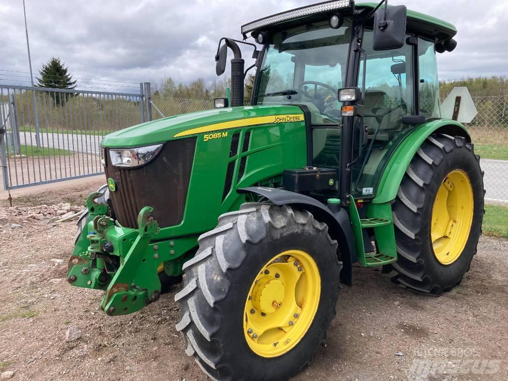 John Deere 5085 M Tractors