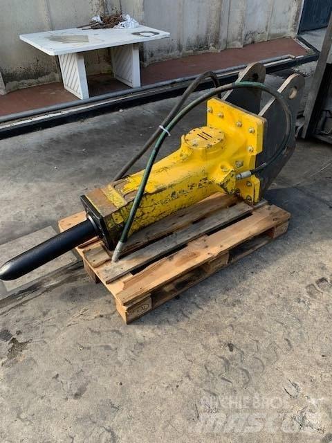 Atlas Copco SB 702 Hammers / Breakers