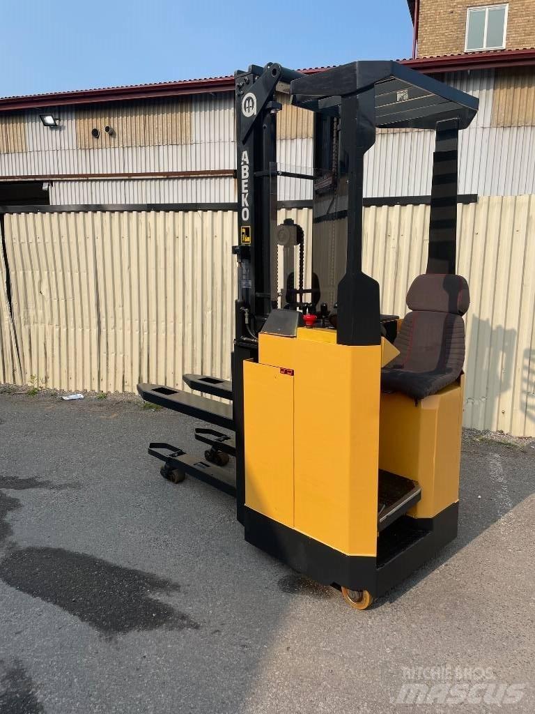 Abeko SKY16SV TFY Self propelled stackers
