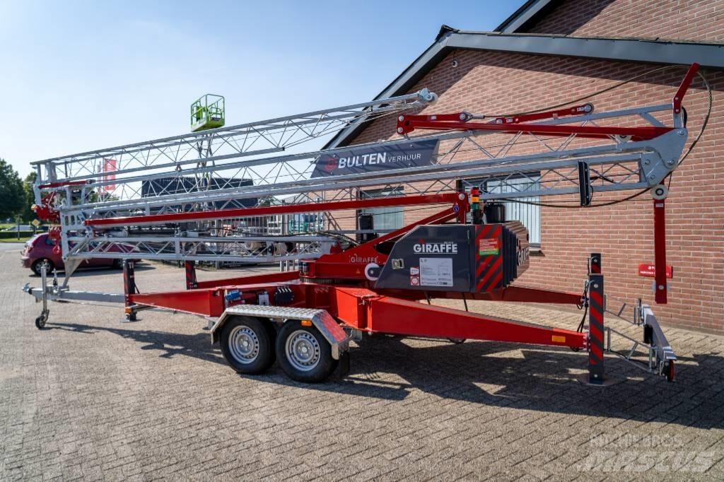  Giraffe  350.15-M Self-erecting cranes