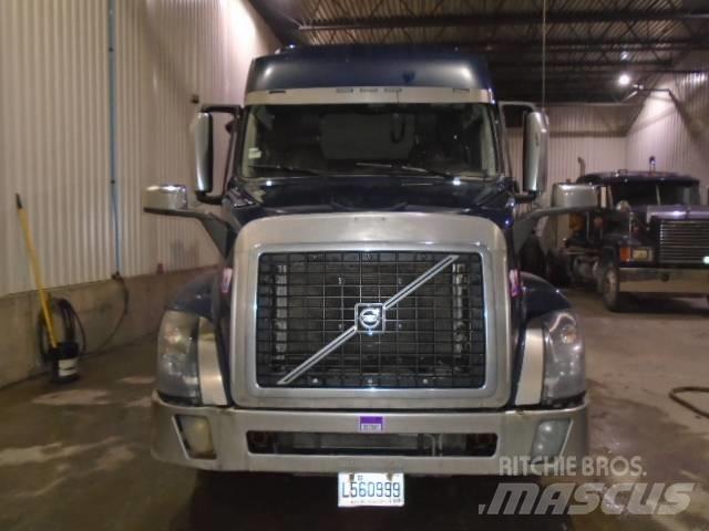 Volvo VNL Prime Movers