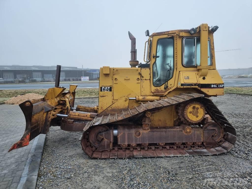 CAT D 4 H Crawler dozers