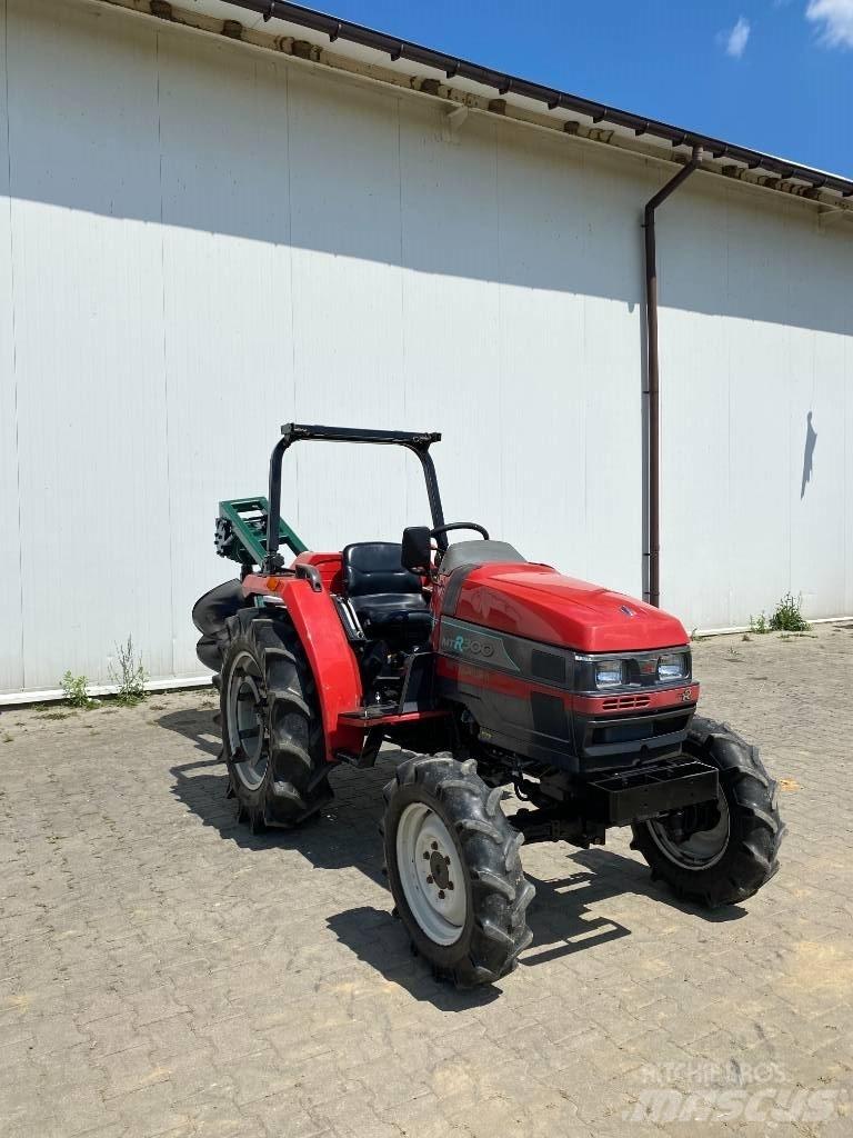 Mitsubishi MTR300 Compact tractors