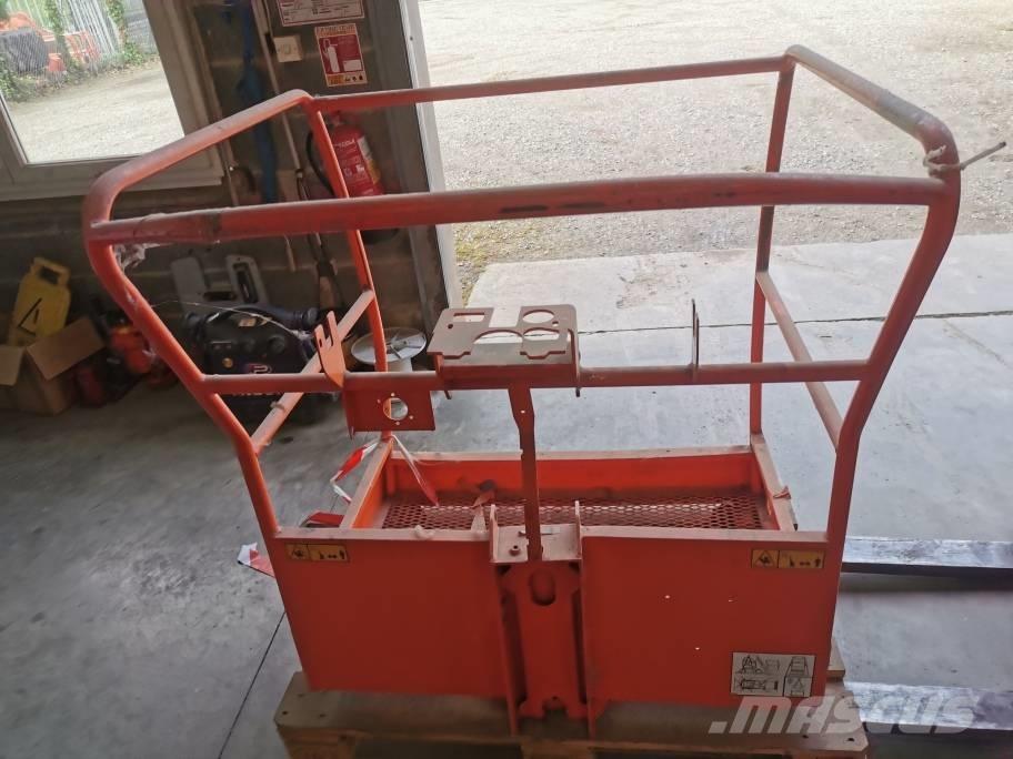 JLG Toucan 10 E Booms and arms