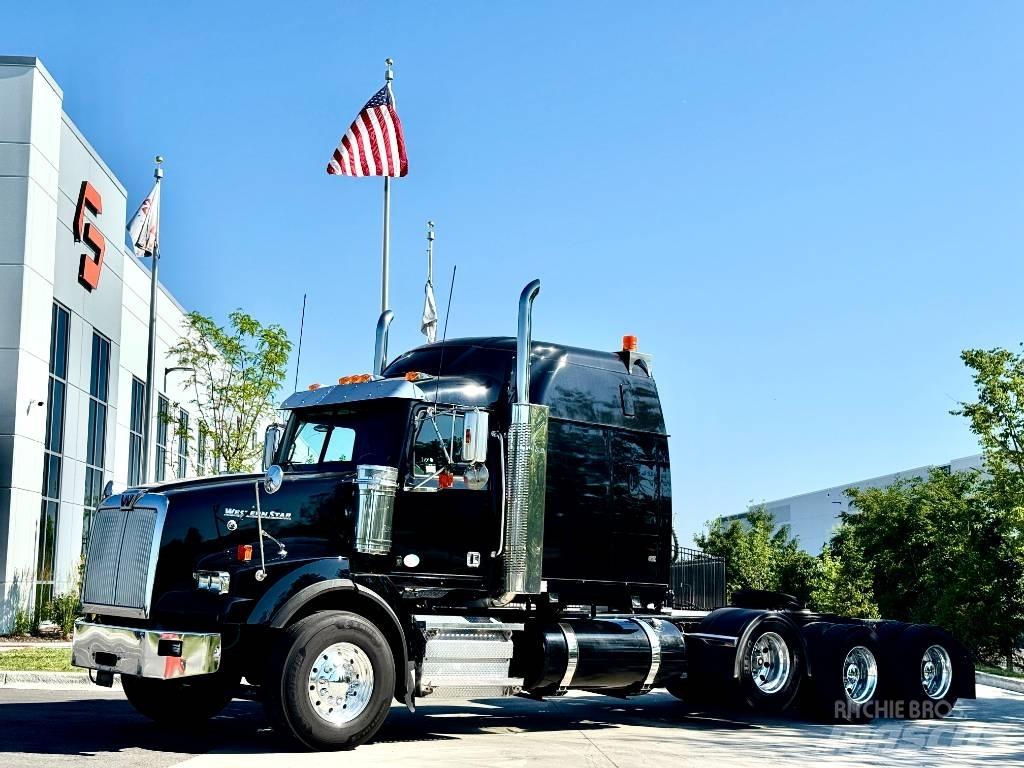 Western Star 4900 Prime Movers