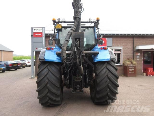 Valtra T202D Tractors