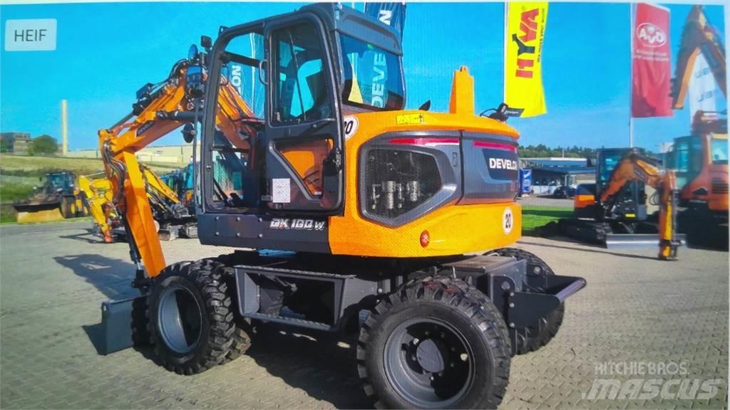 Develon DX100W-7 Wheeled excavators