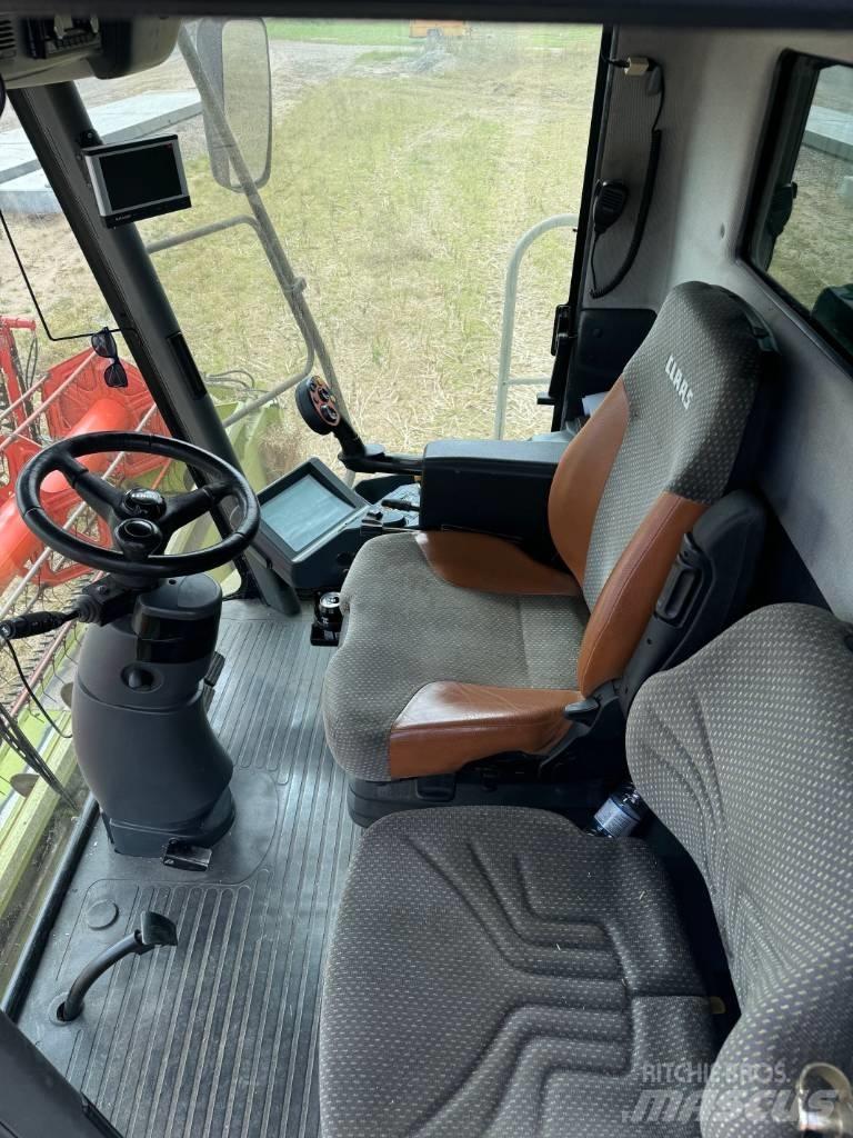 CLAAS Lexion 570 Combine harvesters