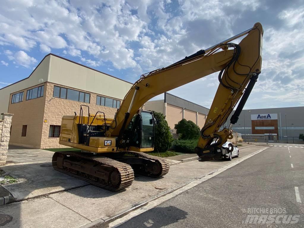 CAT 320 Crawler excavators