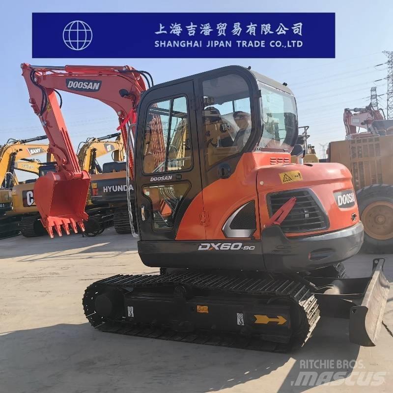 Doosan DX 60 Crawler excavators