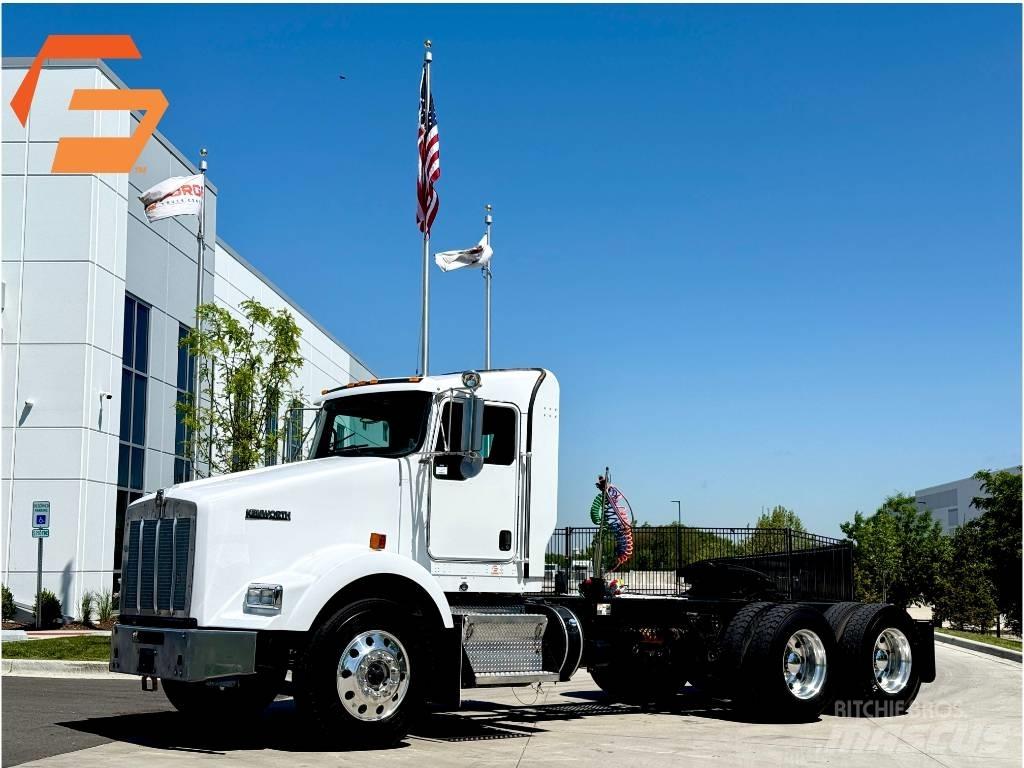 Kenworth T800 Prime Movers