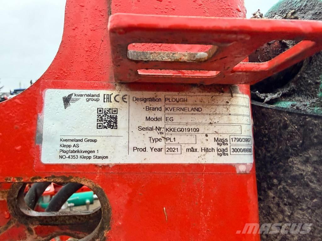 Kverneland EG85 Reversible ploughs