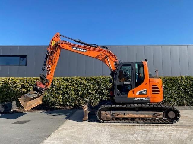 Hitachi 140W-5B Wheeled excavators