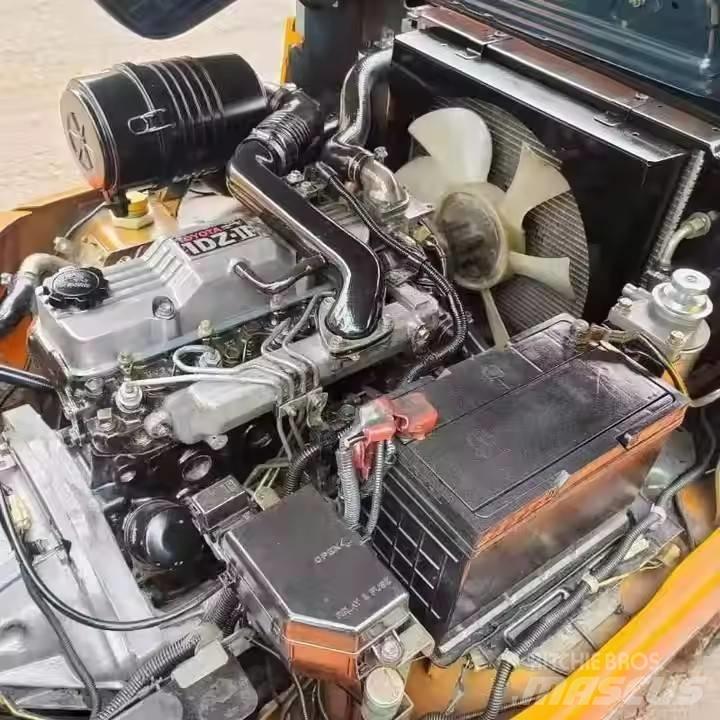 Toyota FD35 Diesel trucks