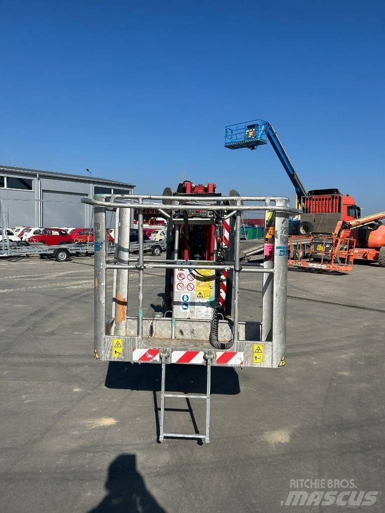 Hinowa 17.75 Articulated boom lifts