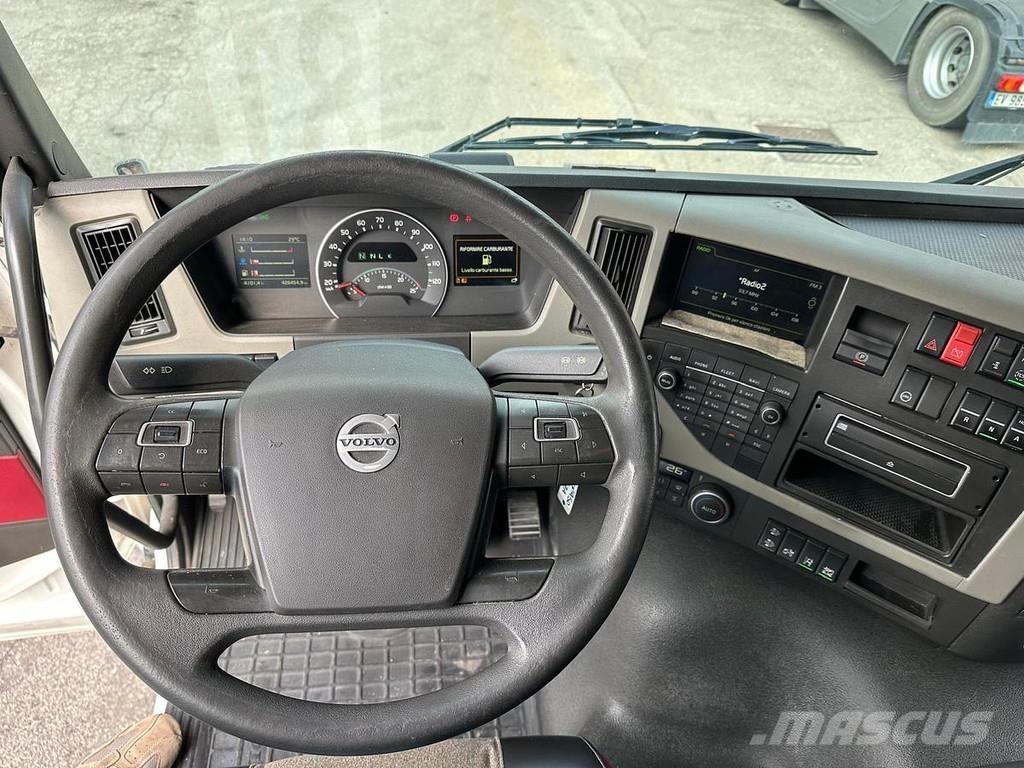 Volvo FM450 Prime Movers