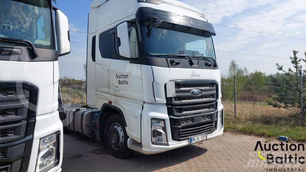 Ford F-MAX 500 Prime Movers