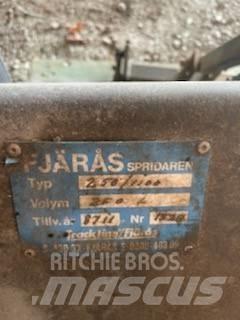 Fjärås 250/1100 Sand and salt spreaders