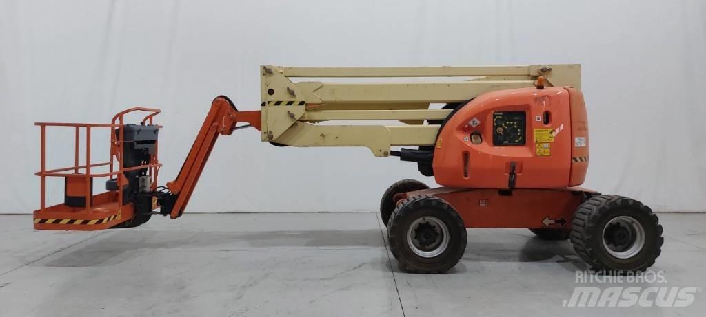 JLG 450 AJ Articulated boom lifts