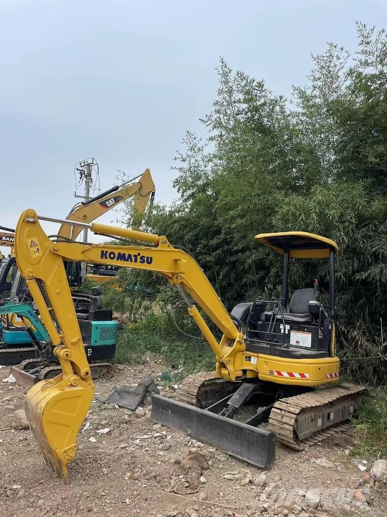 Komatsu PC35 Mini excavators < 7t (Mini diggers)