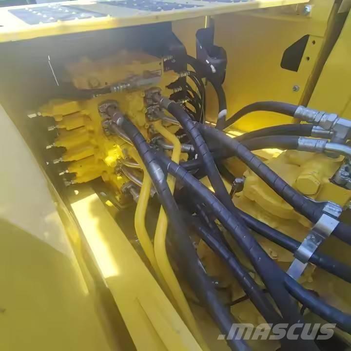 Komatsu PC 270 Crawler excavators