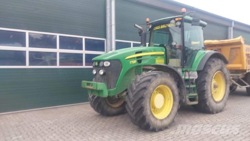 John Deere 7730 AS Tractors