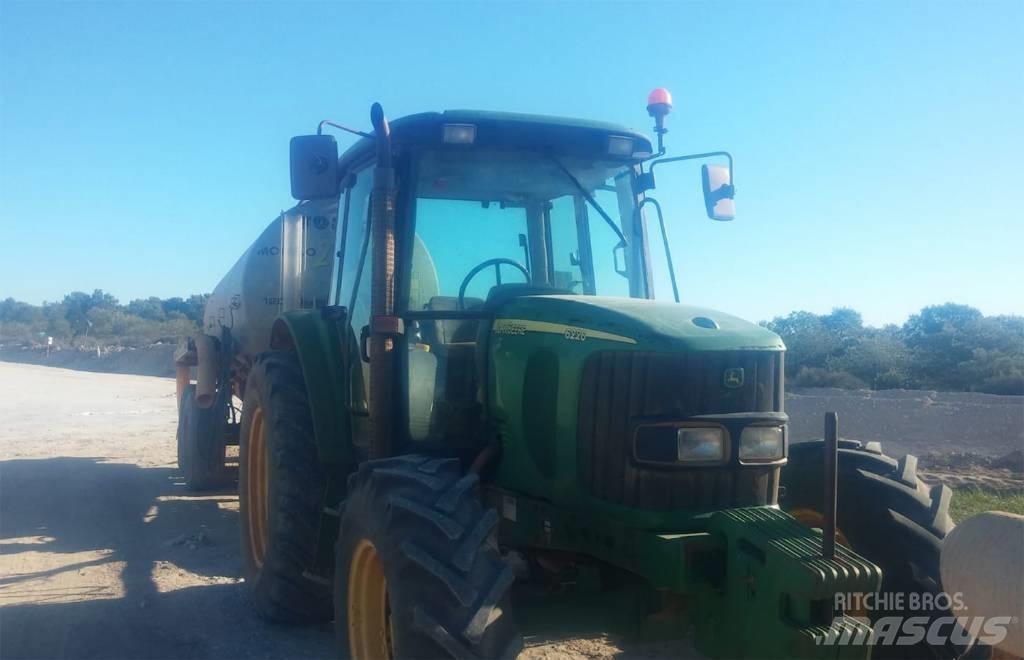 John Deere 6220 Tractors