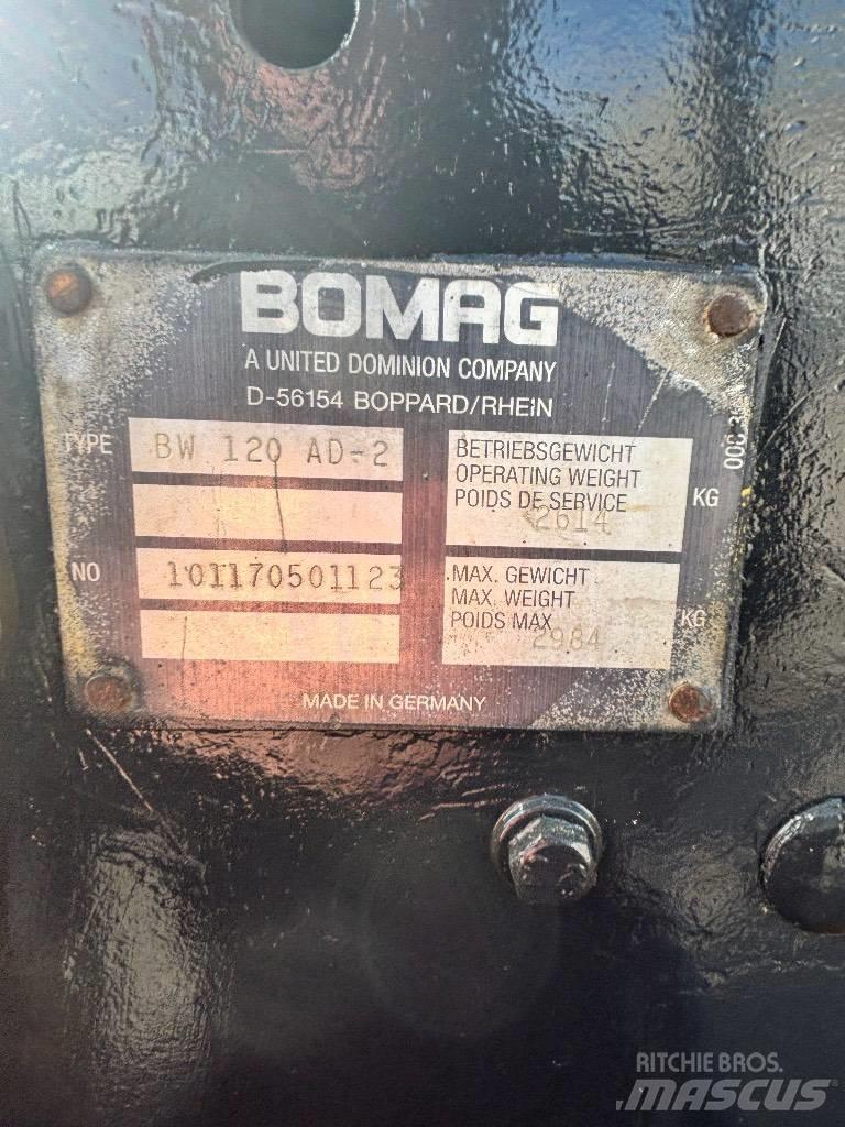 Bomag BW 120 AD-2 Twin drum rollers