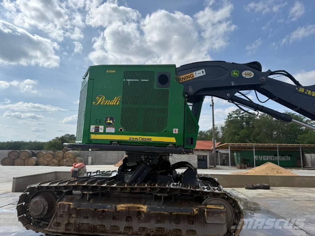 John Deere 859M Feller bunchers