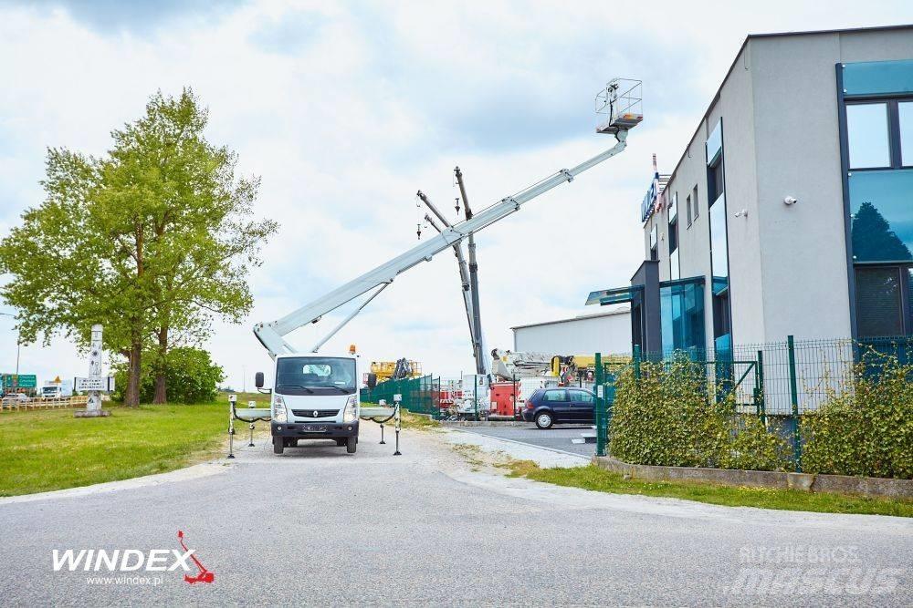 CMC PLA 250 Truck mounted platforms