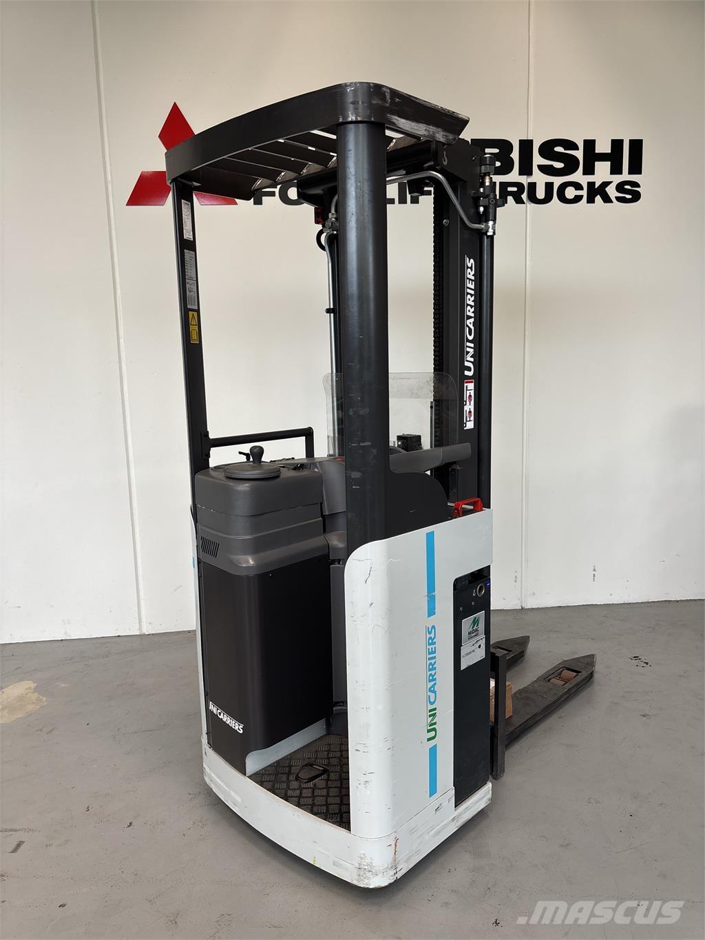 Atlet A160 Self propelled stackers