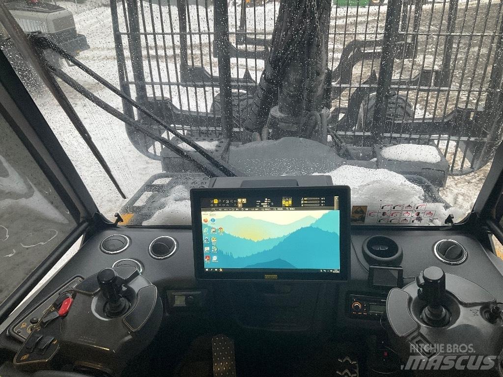 Ponsse BUFFALO AF 8W Forwarders