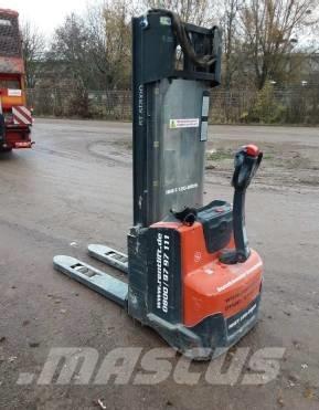 Toyota BT SWE 120 L Hand pallet stackers