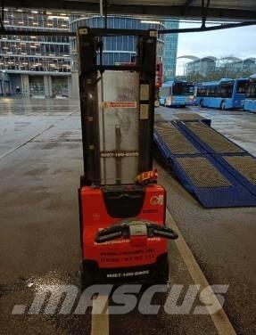 Toyota BT SWE 120 L Hand pallet stackers