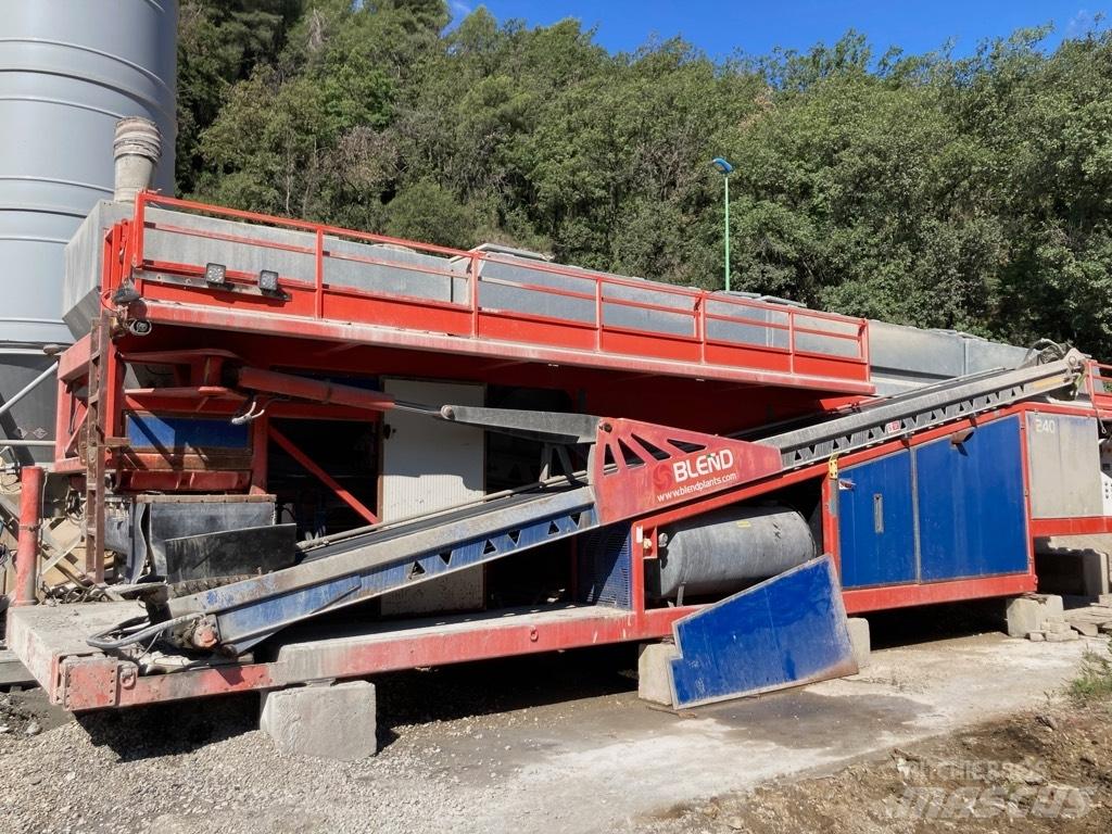  Blend  ARIES 240 Concrete Batching Plants